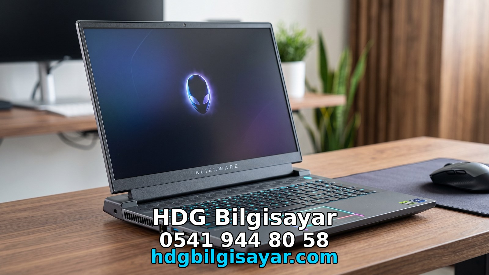 Model yılı etiketi okunan bilgisayar