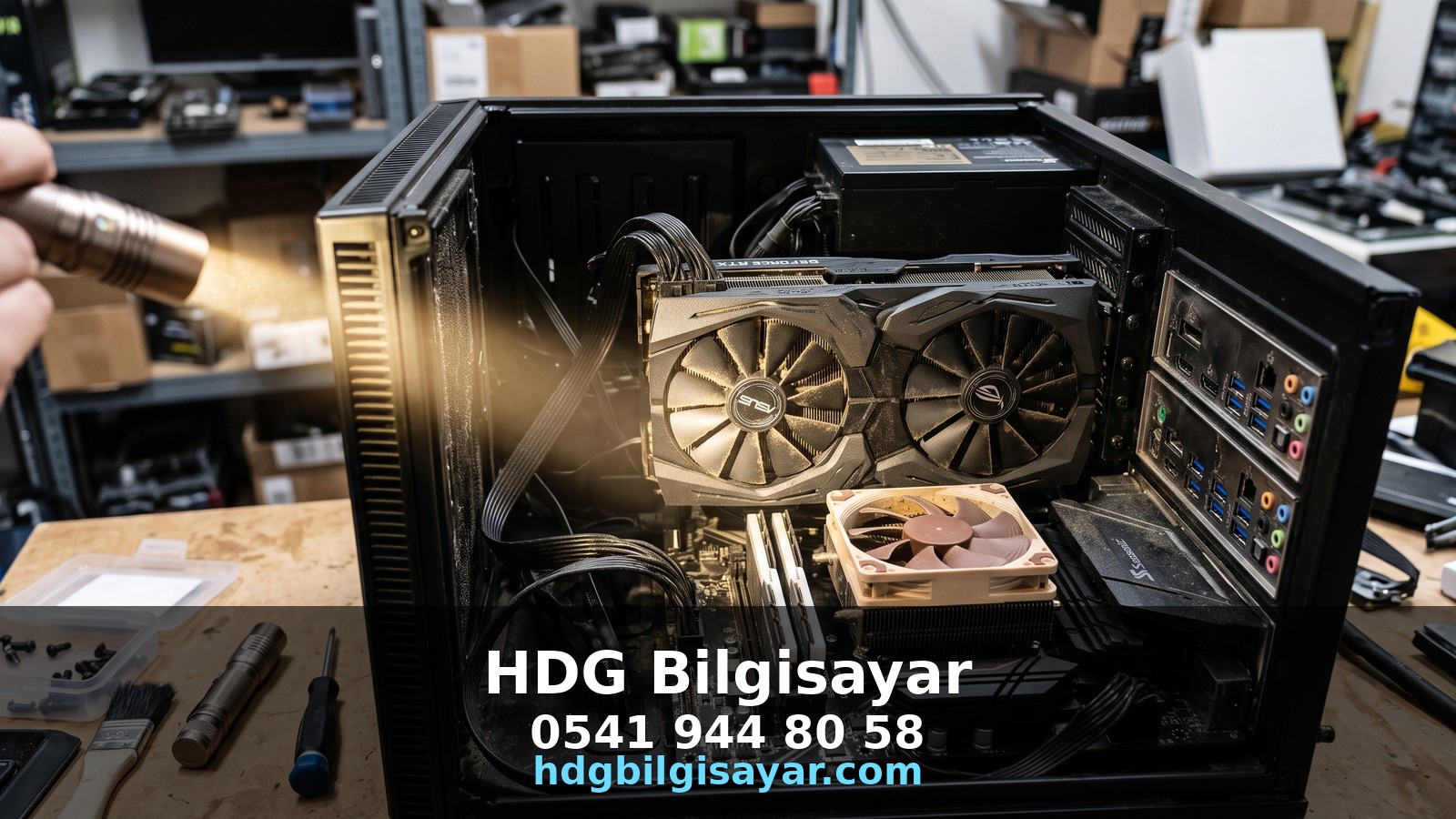 İzmir HDG Bilgisayar — iç görünüm